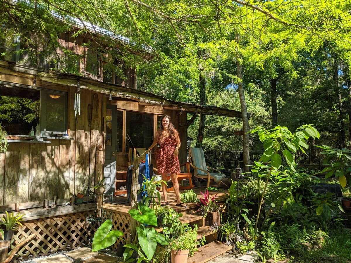 How to find non-toxic Airbnb's | An in-depth description of our packing and preparation for trips - OrganicDarlings