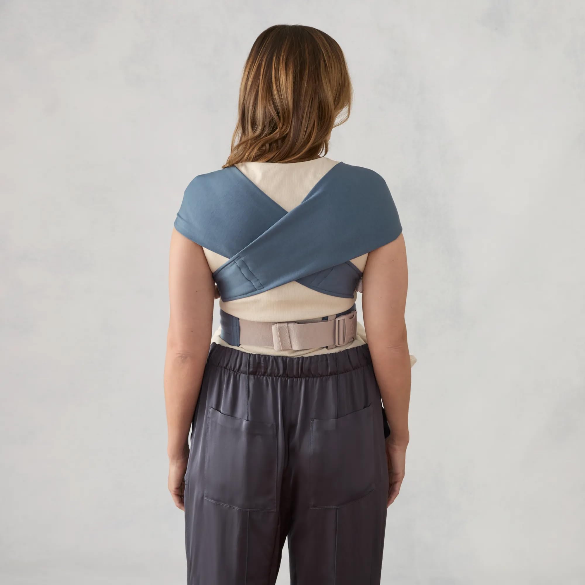 NEWBORN CARRIER FOR LONGER PERIODS/WALKS