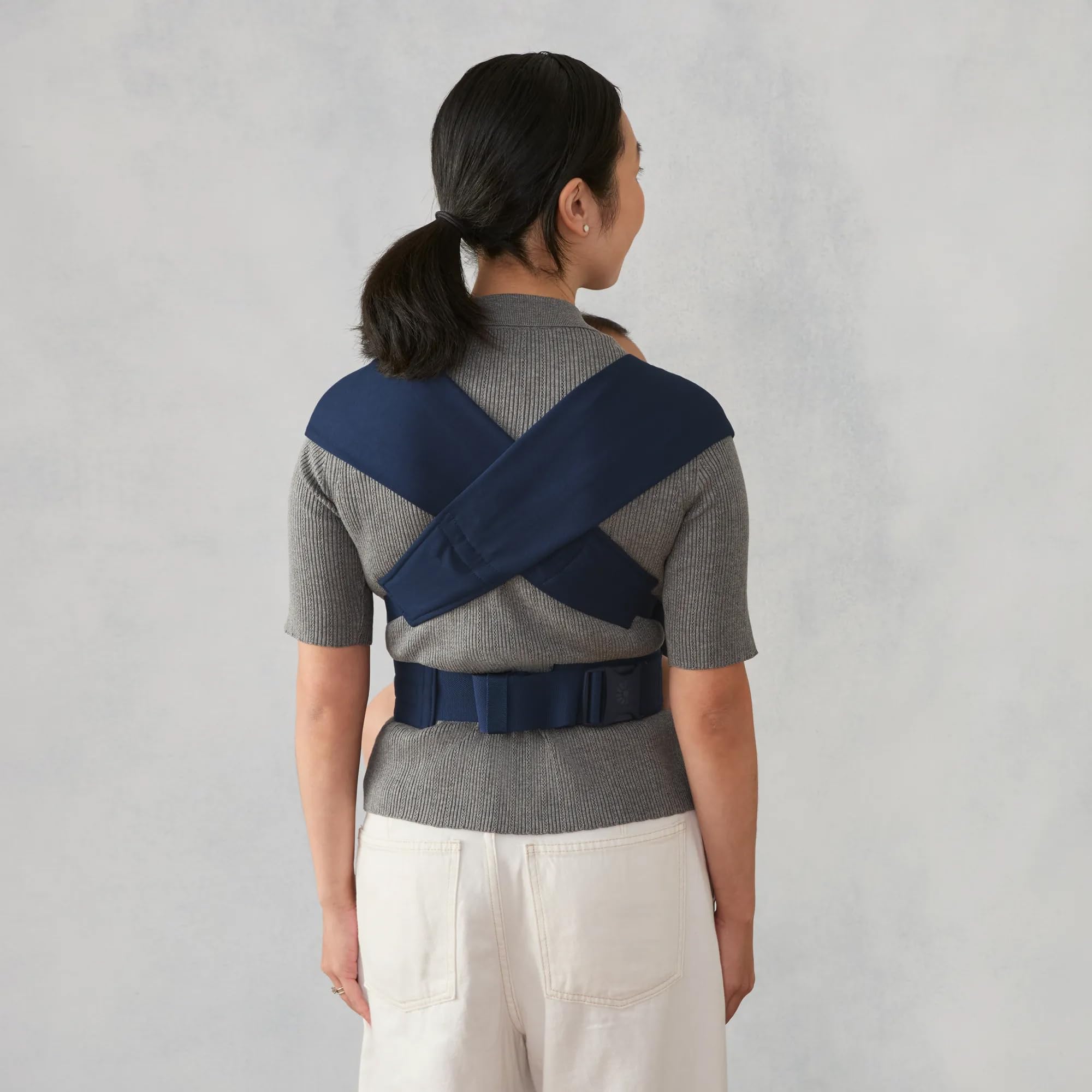 NEWBORN CARRIER FOR LONGER PERIODS/WALKS