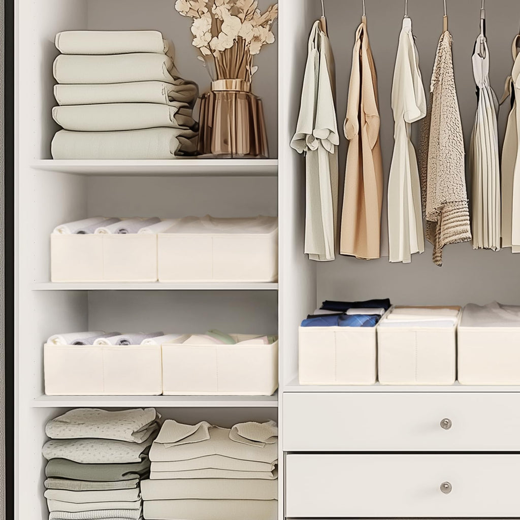 CLOTHING ORGANIZER