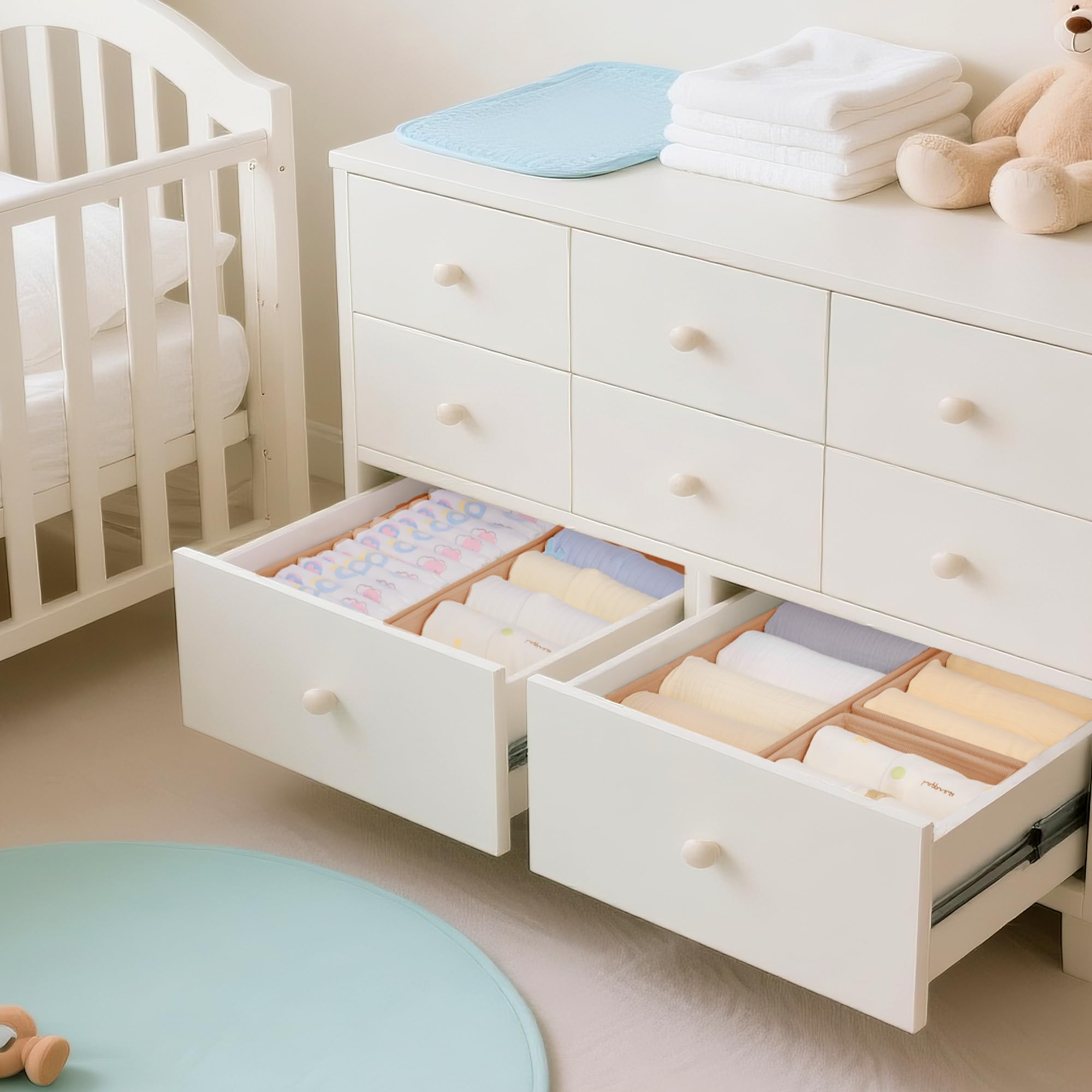 CLOTHING ORGANIZER