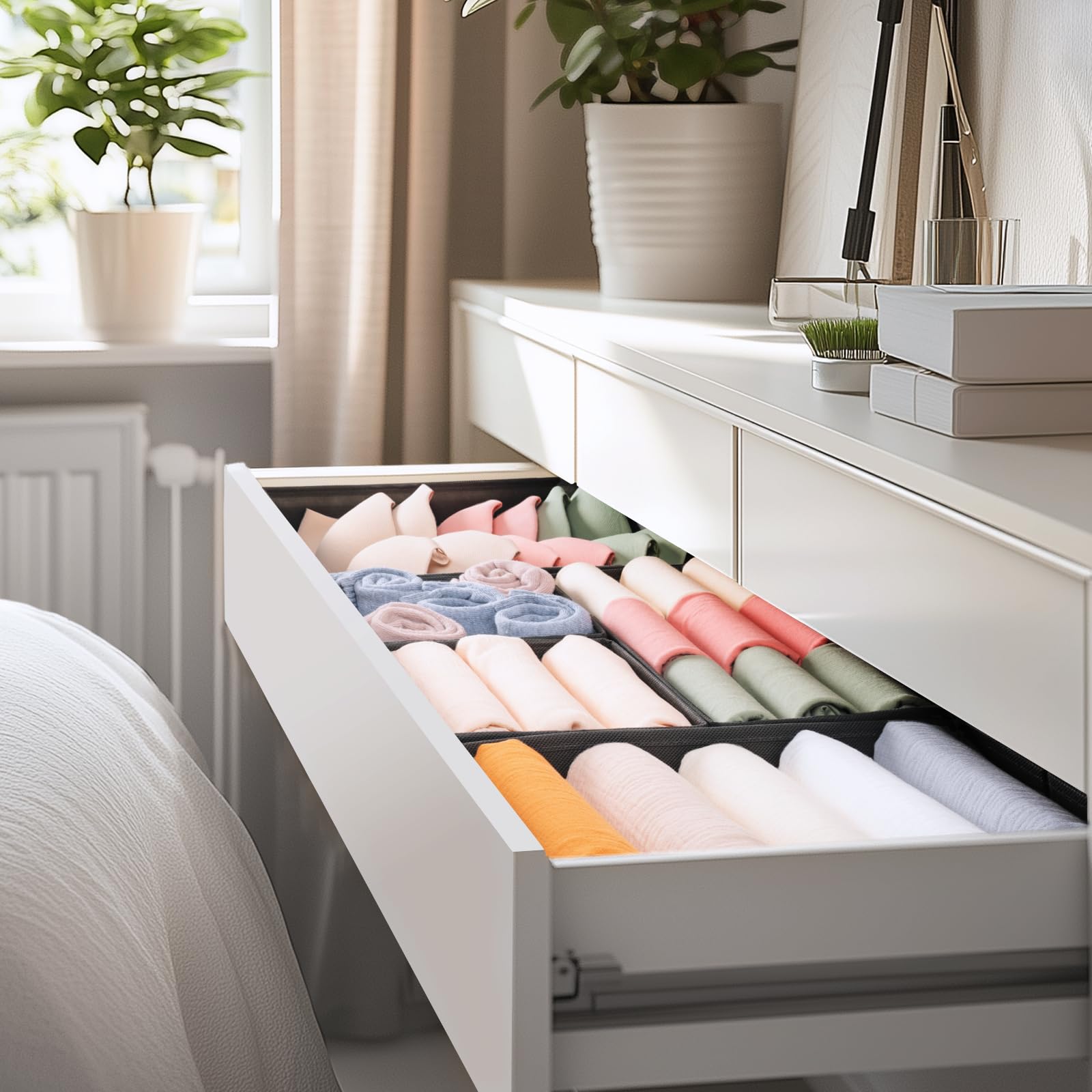 CLOTHING ORGANIZER